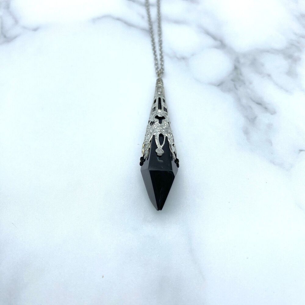 Black Resin Pendulum Necklace - Picture 7 of 10